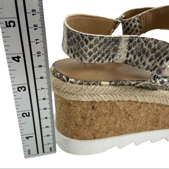 NEW Marc Fisher Leather Platform Sandals Gylian2 Grey Animal Print Size 9.5 - Picture 8 of 10